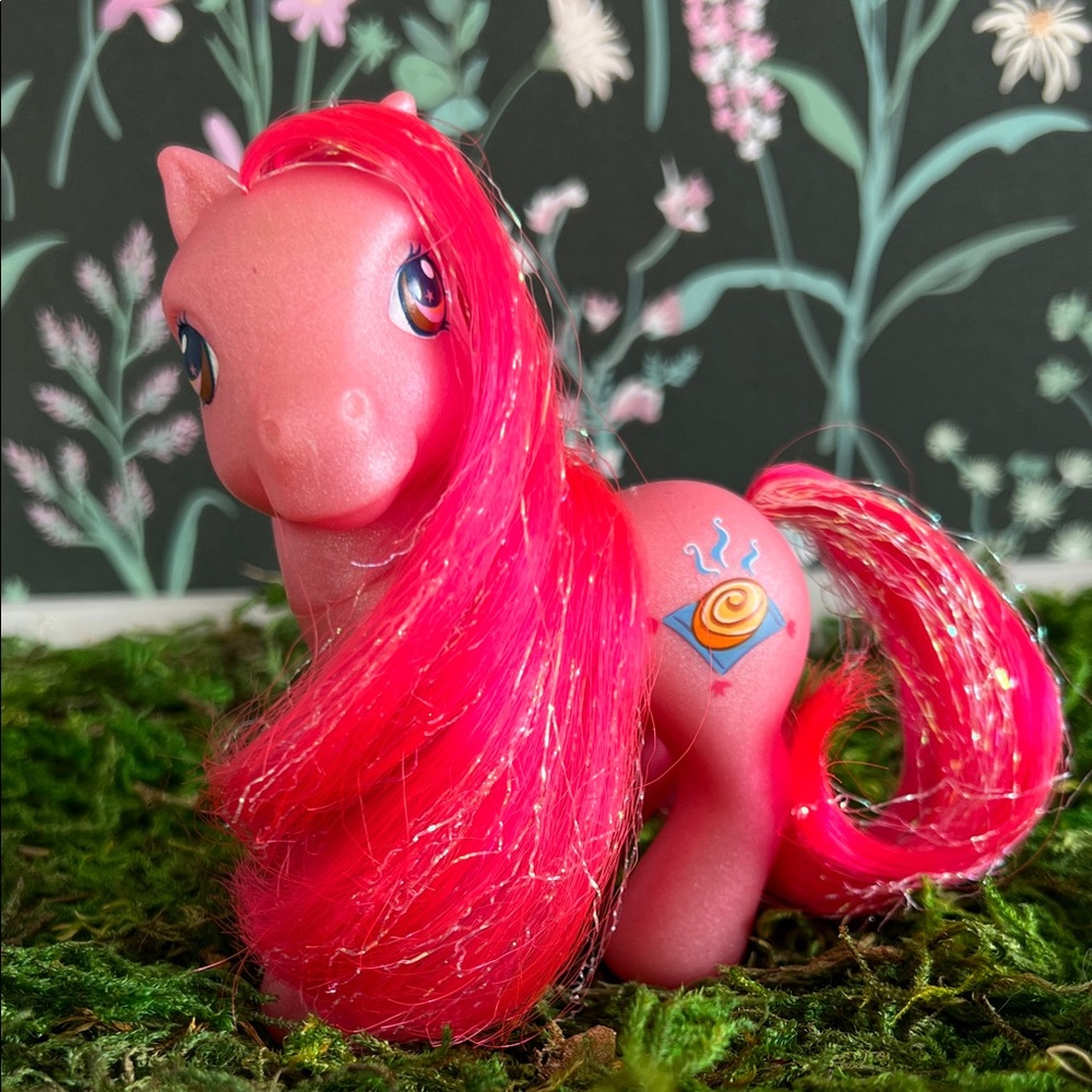 VINTAGE Hasbro My Little Pony G3  Cinnamon Breeze Y2K Retro 2002 🫶✨ Tinsel Hair